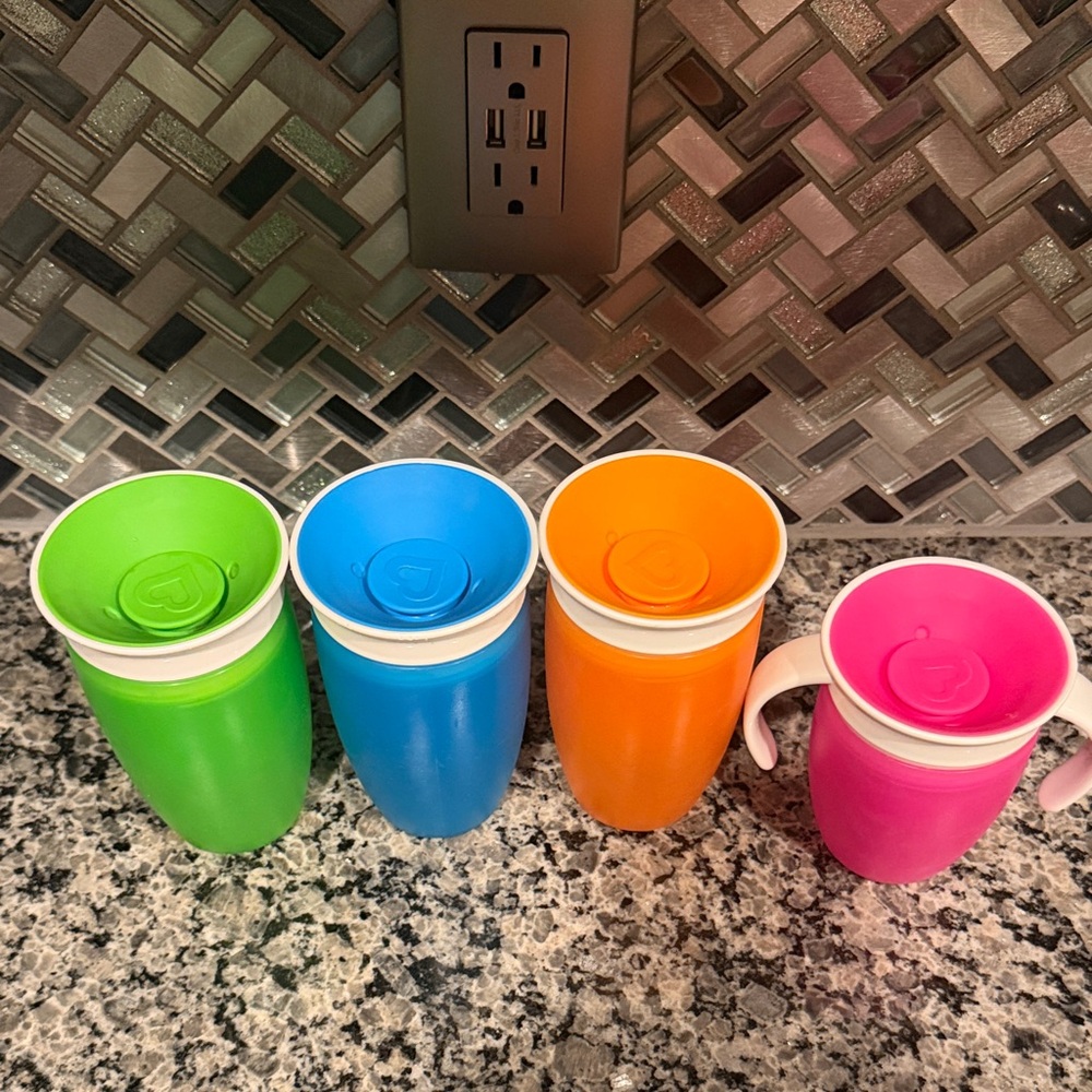 Colorful Spill-Proof Toddler Cups Set - Picture 2 of 2